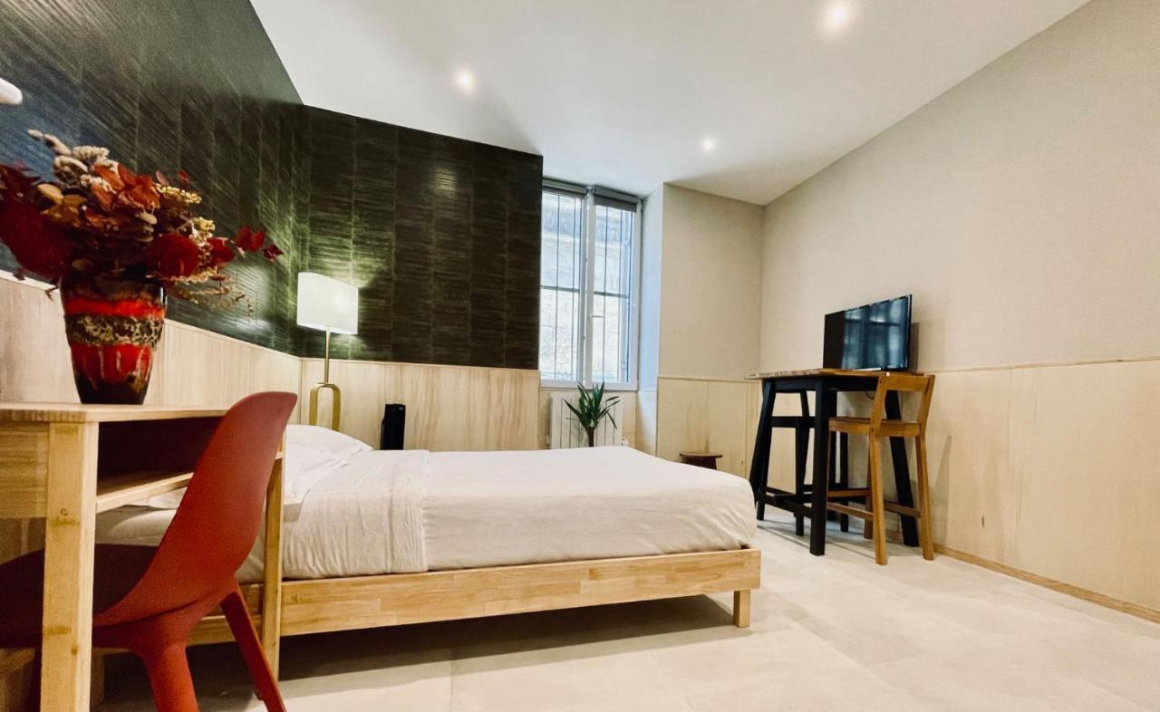 Tang Home Apartment บอร์โด ภายนอก รูปภาพ