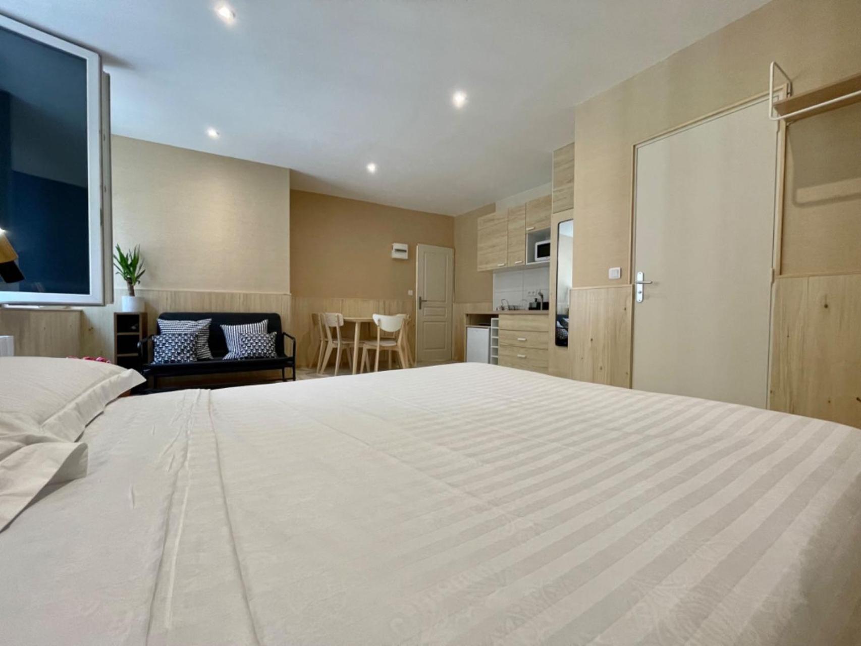 Tang Home Apartment บอร์โด ภายนอก รูปภาพ